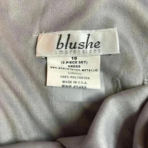 Ladies blushe impressions black gown. Size 10. This dress is stunning! - Picture 8 of 8